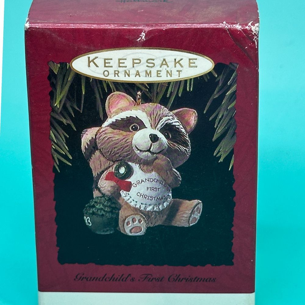 Hallmark Keepsake 1993‎ Grandchild's First Christmas Raccoon Ornament Holiday